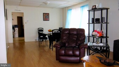 516 S 19th St, Reading, PA 19606 - photo 5