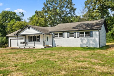 1433 Williams Rd, Hixson, TN 37343 - photo 2