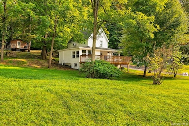 46 Neversink Dr, Port Jervis, NY 12771 - photo 2