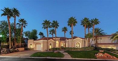 Sensational single story in Guard Gated Canyon Gat