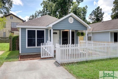 807 E 38th St, Savannah, GA 31401 - photo 2