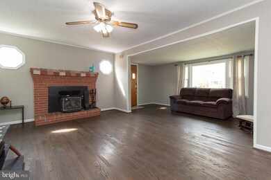 14723 Joplin Rd, Manassas, VA 20112 - photo 3