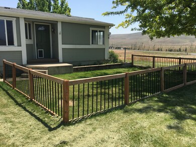 Fenced for small pets or kids