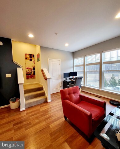 122 Prado Ln unit 2302, Clarksburg, MD 20871 - photo 4