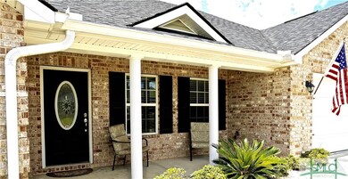 Beautiful large covered front porch.