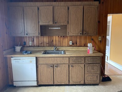 922 Canterbury St unit 2, Roslindale, MA 02131 - photo 5