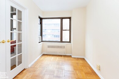 Riverview South unit 5F, New York, NY 10028 - photo 3