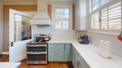 Stainless appliances