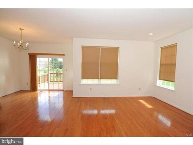 5328 Spring Ridge Dr E, Macungie, PA 18062 - photo 6