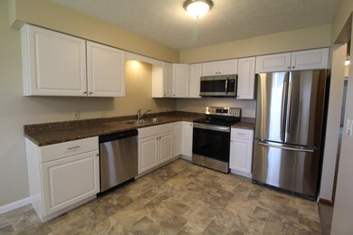 3943 Beulah Rd unit 945, Columbus, OH 43224 - photo 6