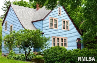 416 Delavan St, Lincoln, IL 62656 - photo 2