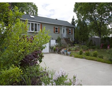 213 Oak St, Randolph, MA 02368 - photo 2