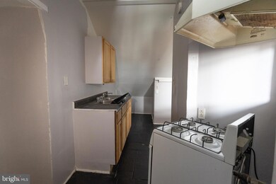 212 W Market St unit C, Pottsville, PA 17901 - photo 5