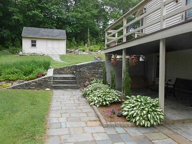 9 Danielle Ave, Westerly, RI 02891 - photo 3