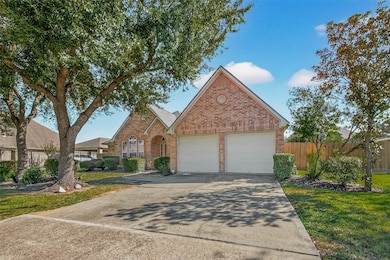4018 Copper Creek, Baytown, TX 77521 - photo 4