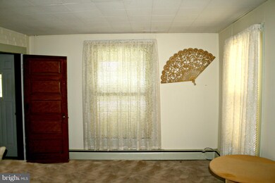 27 E Chatsworth Ave, Reisterstown, MD 21136 - photo 7