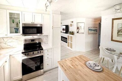 5626 Blue Harbor Dr unit 320, New Port Richey, FL 34653 - photo 5