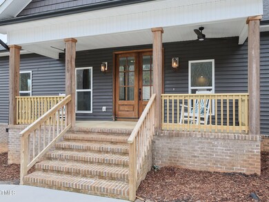 006_310_Sutton_Rd_Front_of_House