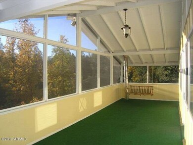 Porch W/Swing