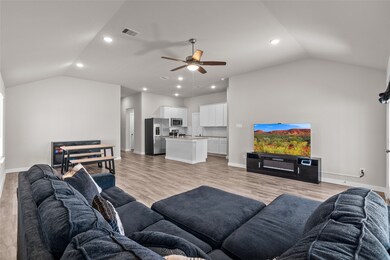 1196 Filly Creek Dr, Alvin, TX 77511 - photo 7