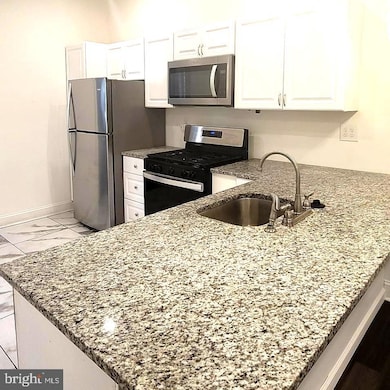 423 N 52nd St, Philadelphia, PA 19139 - photo 4