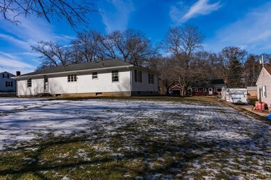 5 Charlesgate Rd, Hopedale, MA 01747 - photo 4