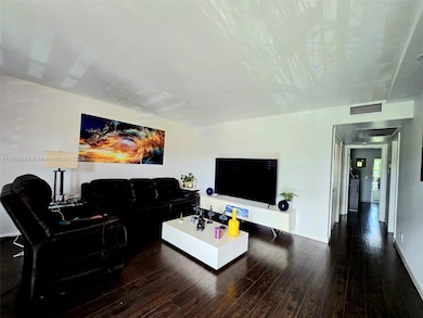 1401 SW 135th Terrace unit H213, Pembroke Pines, FL 33027 - photo 2