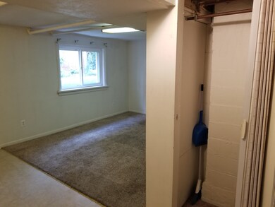 1960 Illinois St unit LOWERLEVEL, Des Plaines, IL 60018 - photo 4