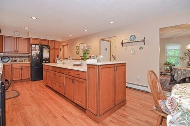 390 West St, Wrentham, MA 02093 - photo 2