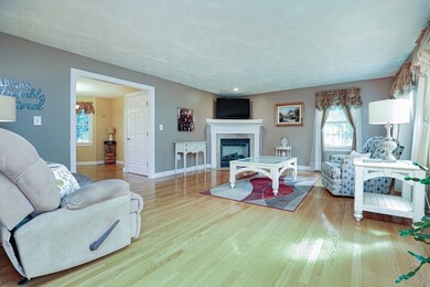 20 Garfield St, Methuen, MA 01844 - photo 6