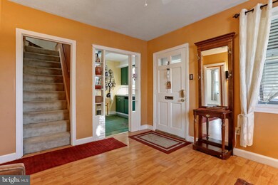 1028 Fairview Rd, Hagerstown, MD 21742 - photo 6