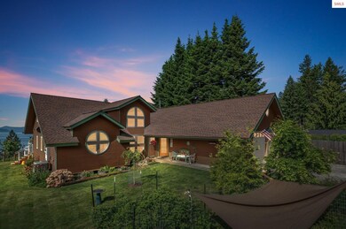 This residence seamlessly blends sophisticated design with everyday comfort
