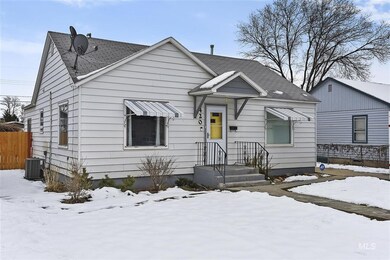 420 S Diamond St, Nampa, ID 83686 - photo 2