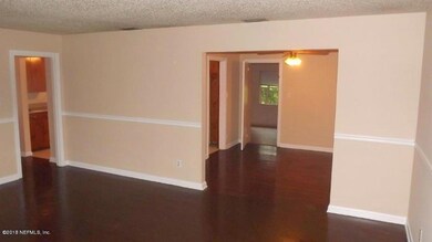 5041 Nola Ct, Jacksonville, FL 32210 - photo 4