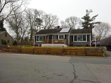 15 Cranberry Rd, Buzzards Bay, MA 02532 - photo 2