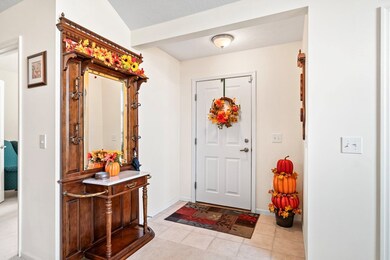 1272 Paddock Loop unit 1272, Washington Court House, OH 43160 - photo 4