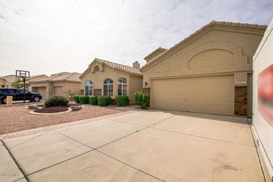 5921 W Robinson Way