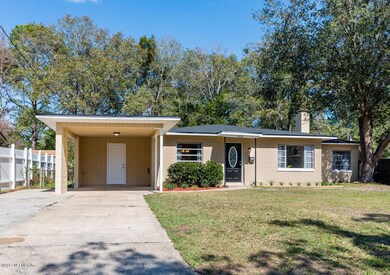 6437 Solandra Dr S, Jacksonville, FL 32210 - photo 2