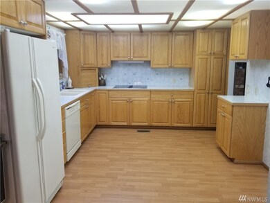 1455 Ventura Ave, Enumclaw, WA 98022 - photo 6