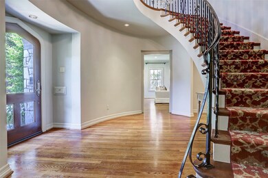 2153 Inwood Dr, Houston, TX 77019 - photo 3