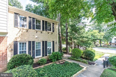 2977 Cashel Ln, Vienna, VA 22181 - photo 4