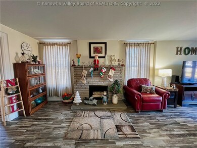 1309 Myers Ave, Dunbar, WV 25064 - photo 7