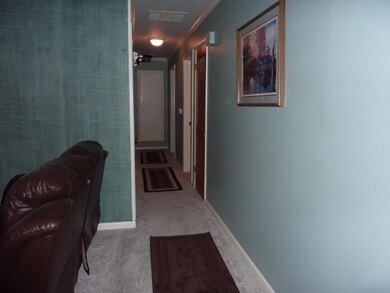 735 W 10th St, Sheridan, WY 82801 - photo 6