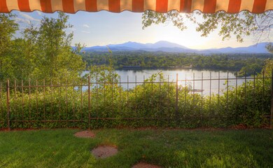 View-2-1500