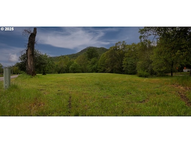 2661 Wards Creek Rd, Rogue River, OR 97537 - photo 7