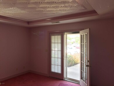 8415 Elsie Ct, Louisville, KY 40228 - photo 3