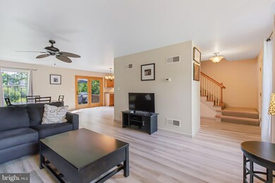 2039 Foxwood Dr, Columbia, PA 17512 - photo 6