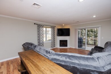 215 Longmeadow Rd unit 401, Taunton, MA 02780 - photo 2