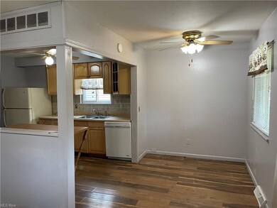 329 Thelma Dr, Sheffield Lake, OH 44054 - photo 5