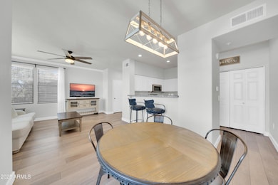 20100 N 78th Pl 3103-5